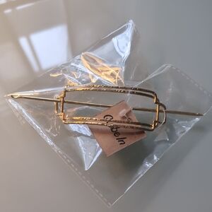 Elegant Gold Geometric Hair Clip